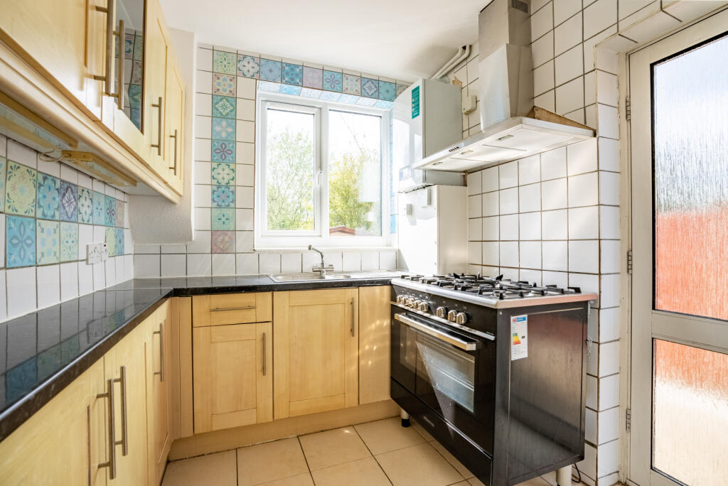 Additional image 4 of Francis Avenue, St. Albans, Hertfordshire, AL3