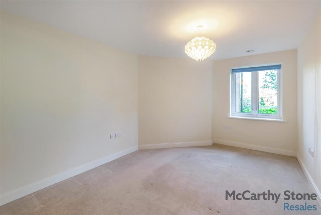 Additional image 26 of London Road, St. Albans