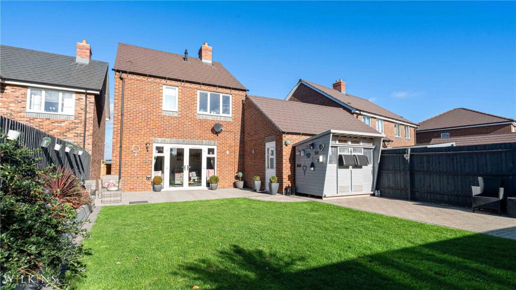 Additional image 32 of Charlecote Drive, Tamworth, Staffordshire, B79