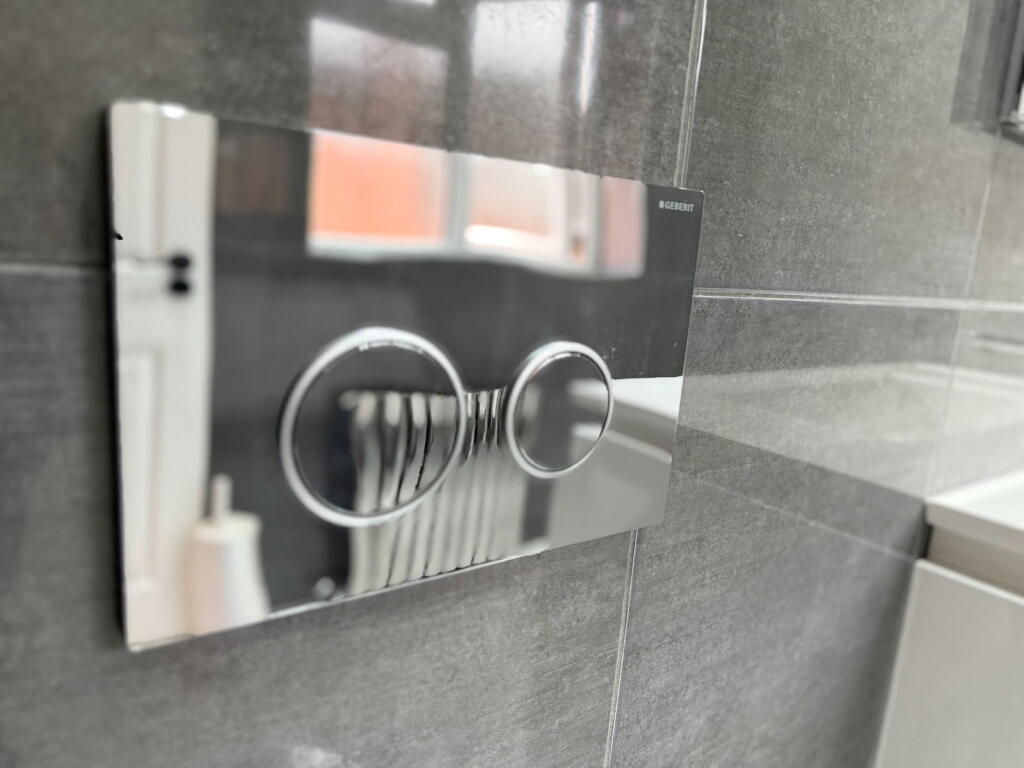 Additional image 20 of Hitherside, Dickens Heath, Solihull, B90 1RT