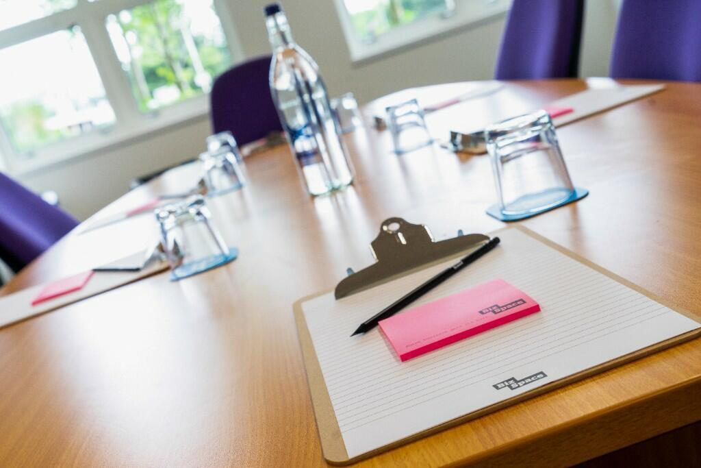 Additional image 19 of Highlands Road, Solihull, West Midlands, B90