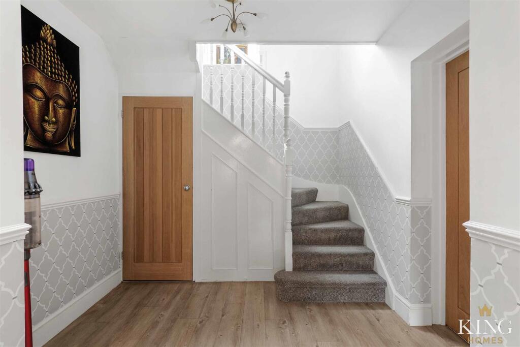 Additional image 12 of Birmingham Road, Mappleborough Green, B80 7BL