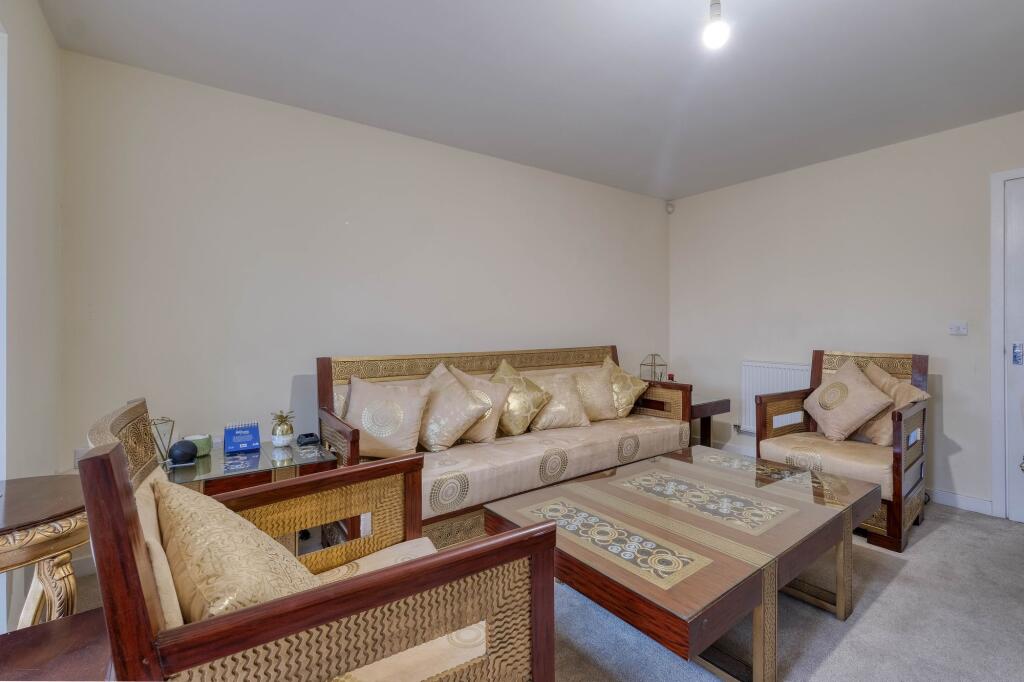 Additional image 4 of Dovecote Close, Redditch, B97