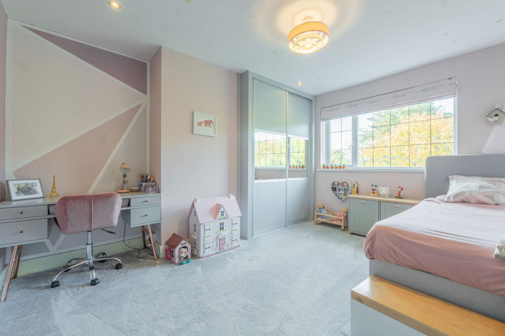 Additional image 27 of Greyfort Crescent, Solihull, B92 8DN