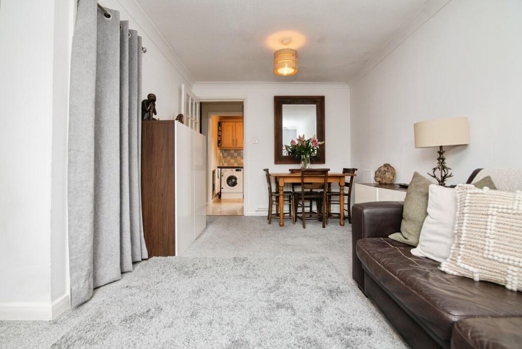 Additional image 7 of Atcheson Close, Studley, Warwickshire, B80