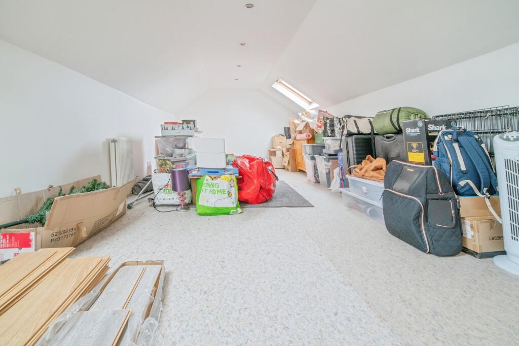 Additional image 12 of Addison Crescent, Banff, AB45