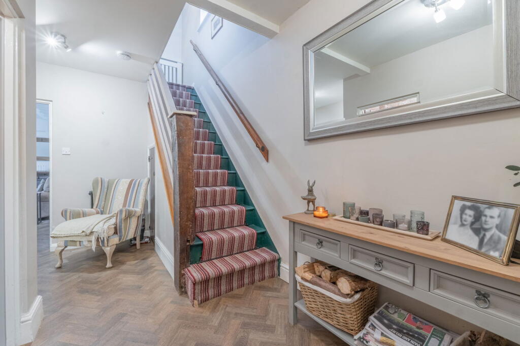 Additional image 45 of 2B Priory Court, Studley, Warwickshire, B80 7BB