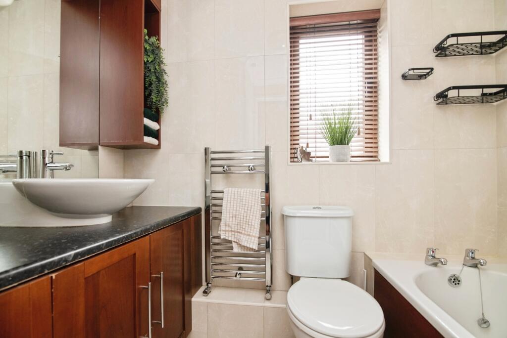 Additional image 14 of Atcheson Close, Studley, Warwickshire, B80