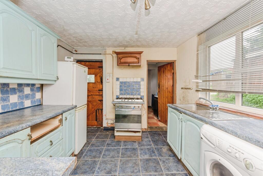 Additional image 9 of Tamworth Road, Amington, Tamworth