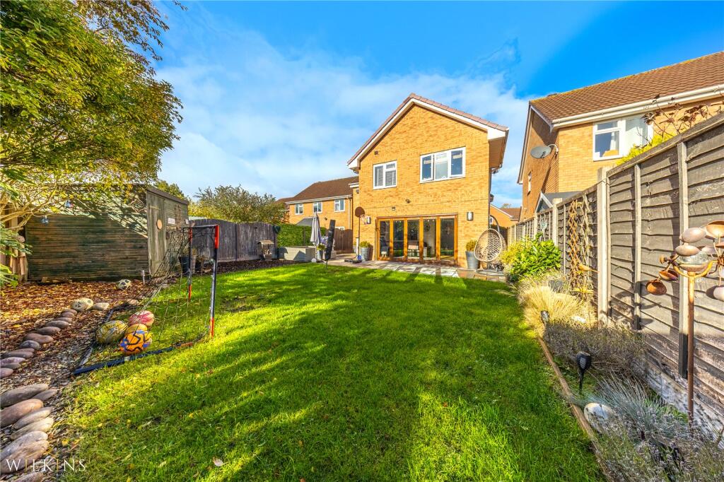 Additional image 32 of Hampshire Close, Tamworth, Staffordshire, B78