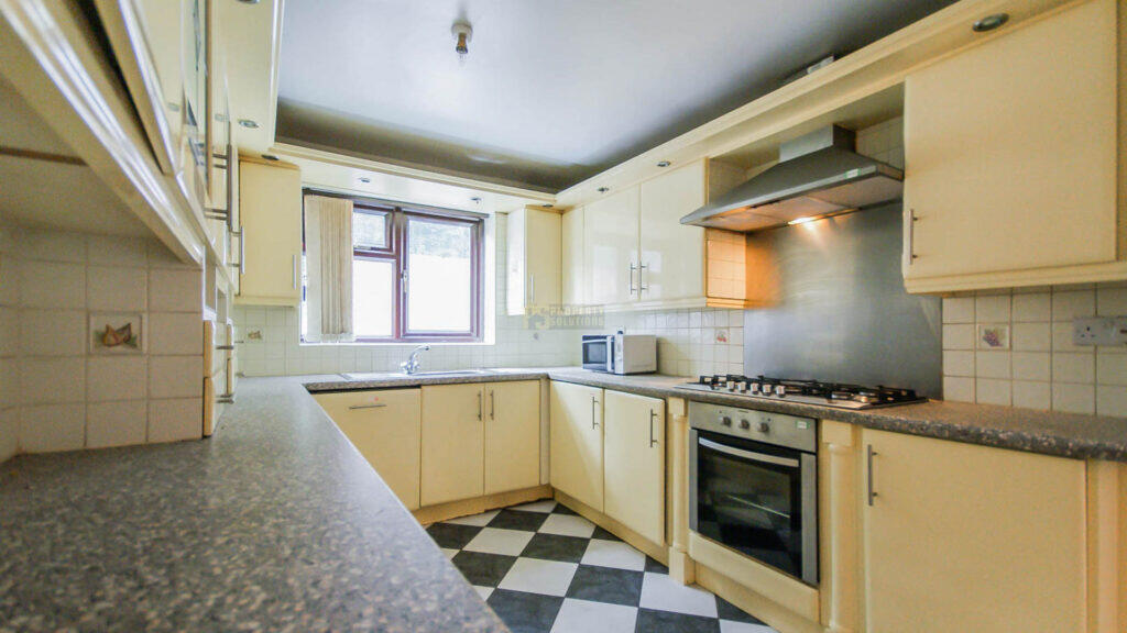 Additional image 2 of St Andrews Road, Birmingham, B9 4NB