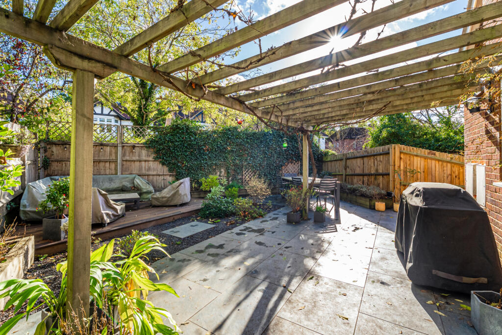 Additional image 19 of Harpenden Road, St. Albans, Hertfordshire, AL3