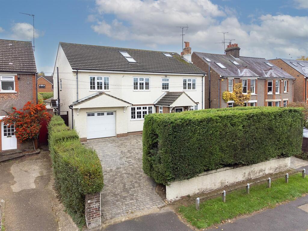 Property image for Luton Road, Harpenden