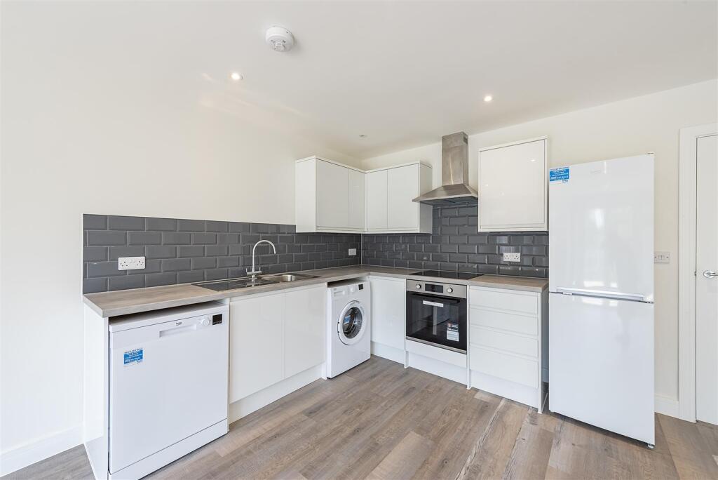 Additional image 10 of Westfield Close, Off Westfield Road, Harpenden