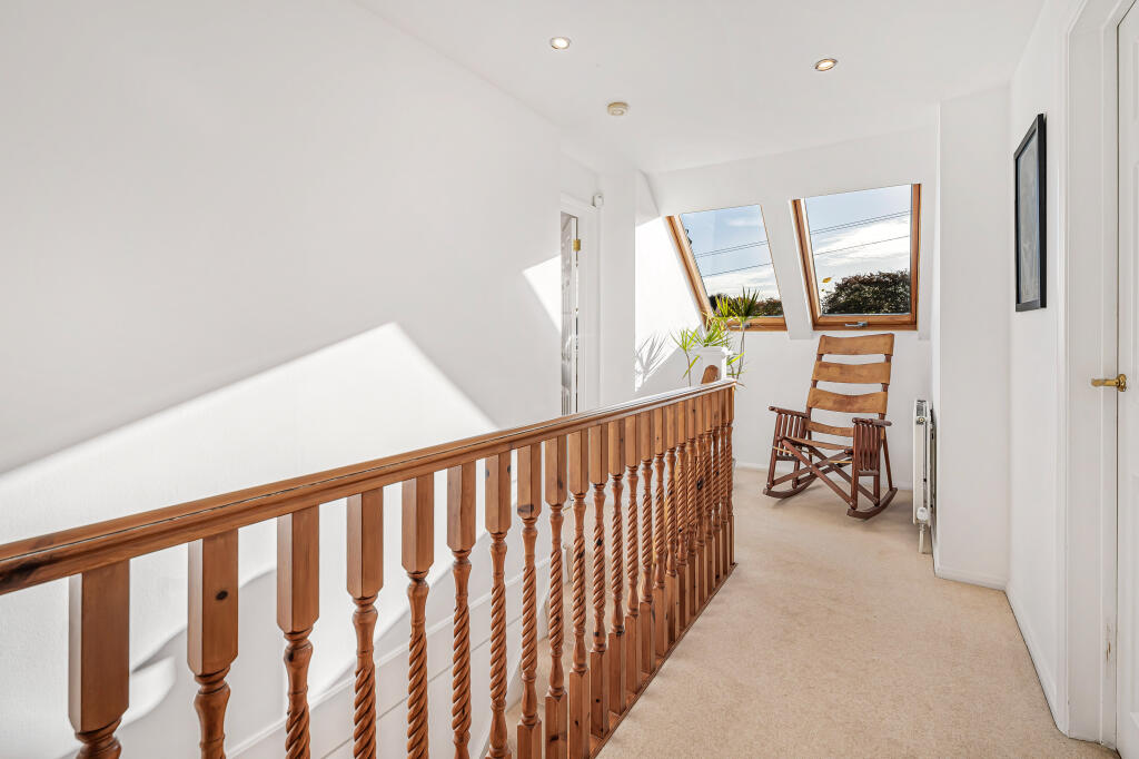 Additional image 18 of Crabtree Lane, Harpenden, Hertfordshire, AL5