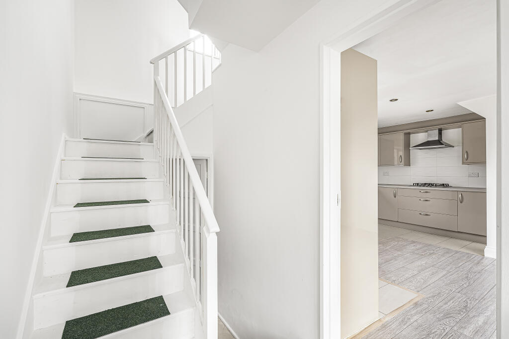 Additional image 8 of Heronswood Road, Welwyn Garden City, Hertfordshire, AL7