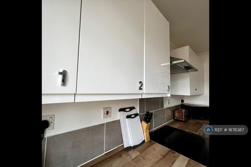 Additional image 16 of Pedmore Close, Redditch, B98