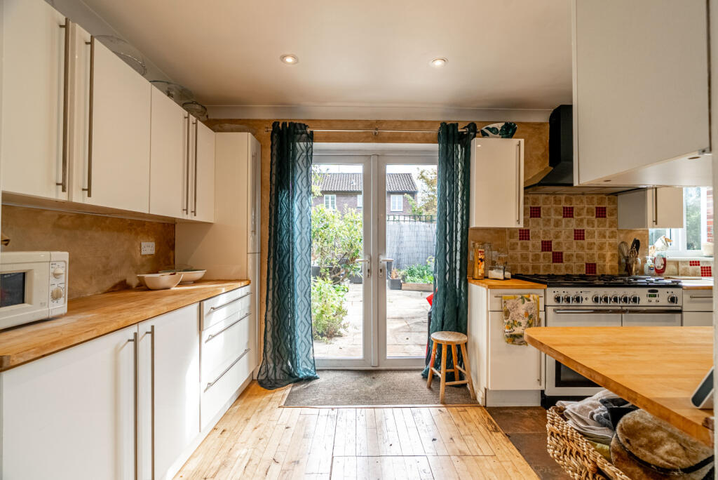 Additional image 8 of Kingfisher Close, Wheathampstead, St. Albans, Hertfordshire, AL4