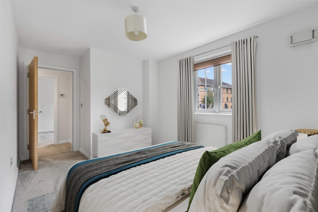 Additional image 12 of Great North Road, Hatfield, AL9