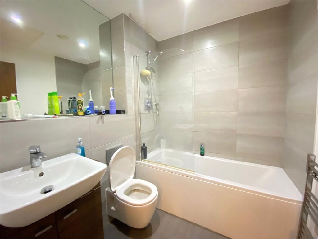 Additional image 4 of Broadway  Residences, 105 Broad Street, B15