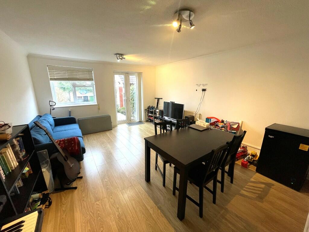 Additional image 2 of Brecken Close, St. Albans, Hertfordshire, AL4