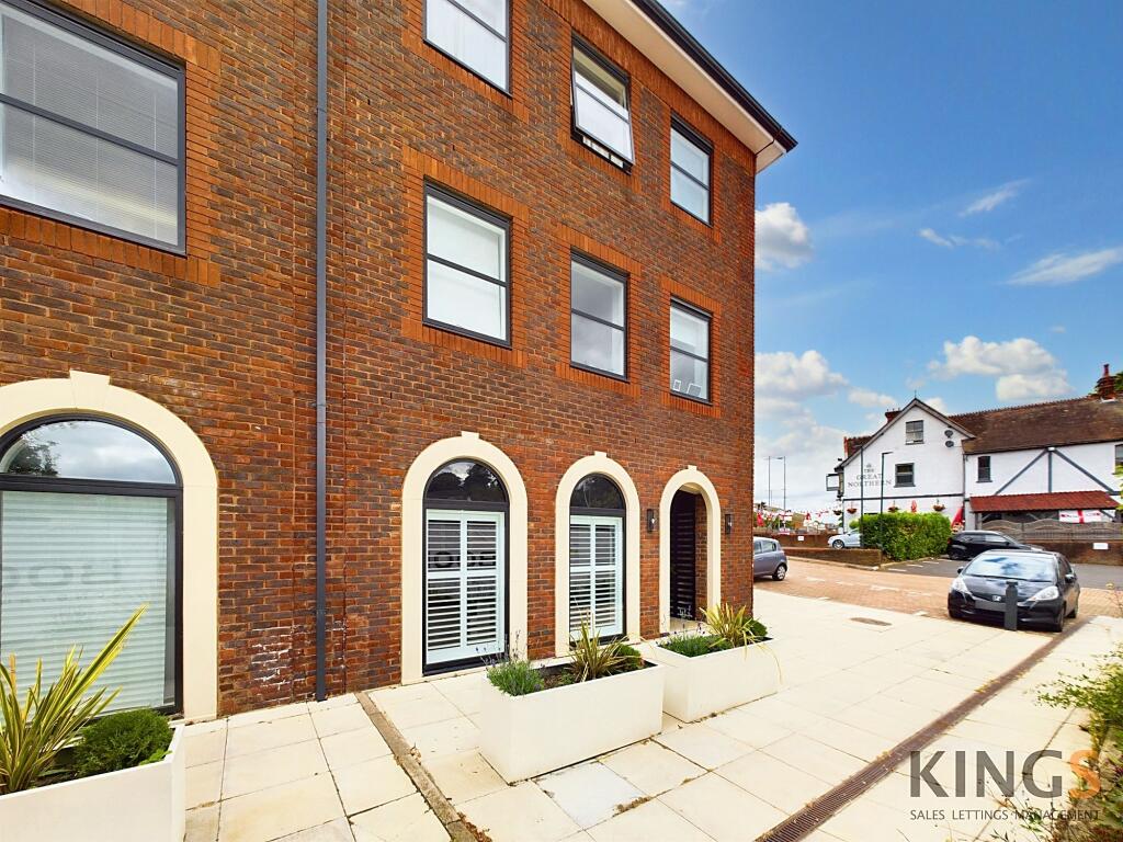 Additional image 5 of Salisbury Square, Blackhorse House, AL9