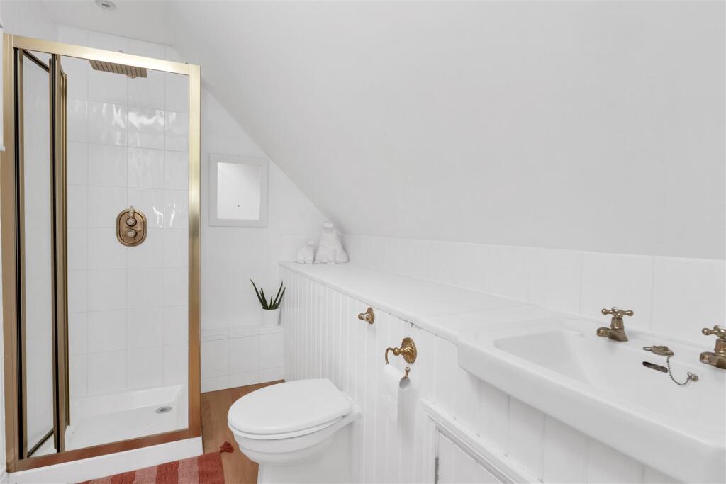 Additional image 25 of Codicote Road, Wheathampstead, St. Albans