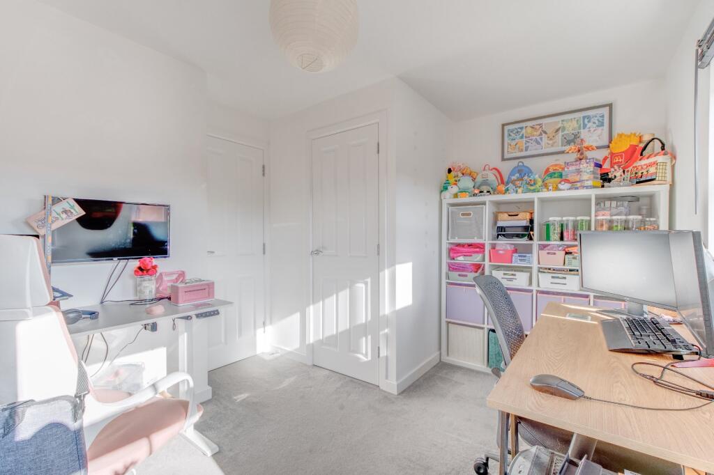 Additional image 9 of Ivyleaf Close, Wirehill, Redditch, B98