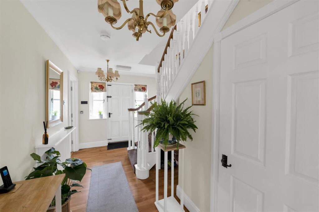 Additional image 5 of Codicote Road, Wheathampstead, St. Albans