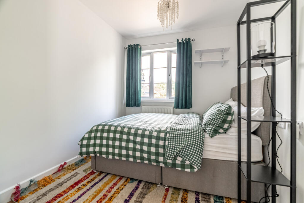 Additional image 15 of Kingfisher Close, Wheathampstead, St. Albans, Hertfordshire, AL4