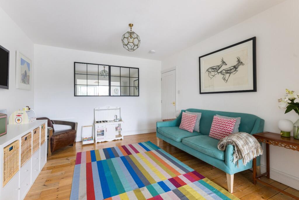 Additional image 7 of Barnfield Road, Harpenden, Hertfordshire