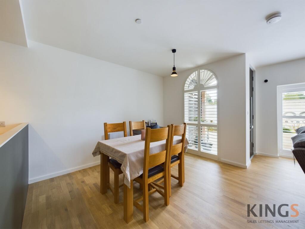 Additional image 11 of Salisbury Square, Blackhorse House, AL9