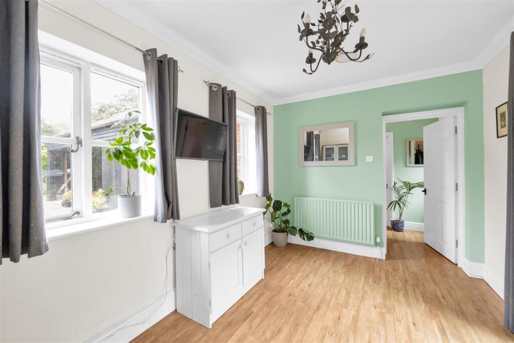 Additional image 12 of Codicote Road, Wheathampstead, St. Albans