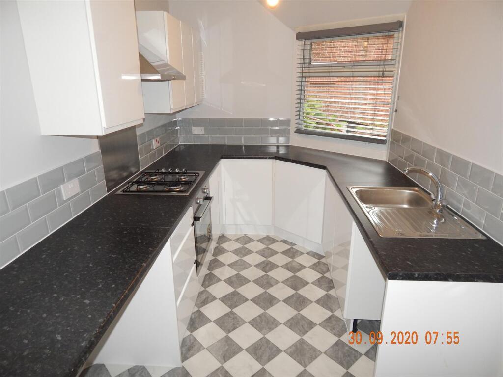 Additional image 9 of High Trees Close, Redditch