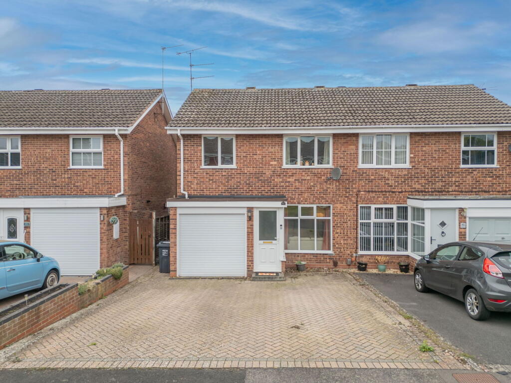 Property image for Flaxley Close, Winyates Green, Redditch, B98 0QS