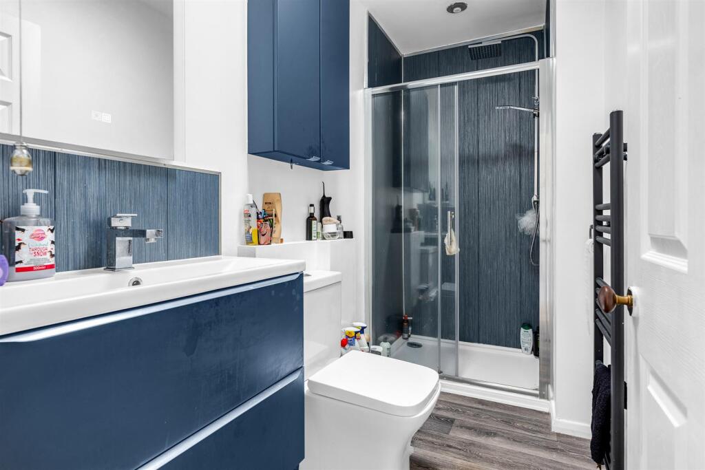 Additional image 20 of The Avenue, Welwyn