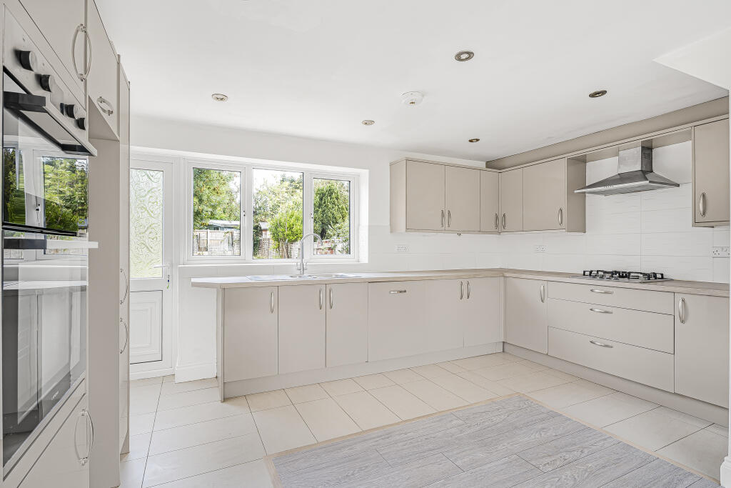 Additional image 4 of Heronswood Road, Welwyn Garden City, Hertfordshire, AL7