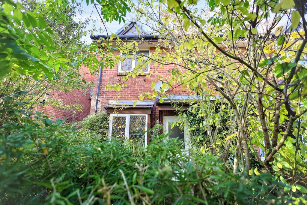 Additional image 2 of 2 Cowslips, Hertfordshire, AL7 2JJ