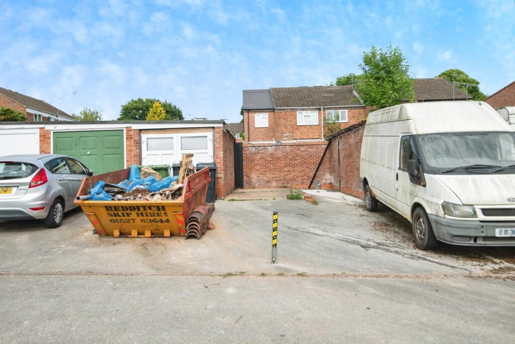 Additional image 16 of Oldbury Close, Redditch, Worcestershire, B98