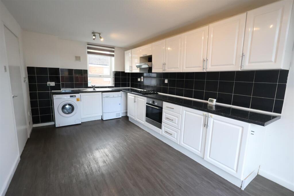 Additional image 4 of Grendon Close, Redditch