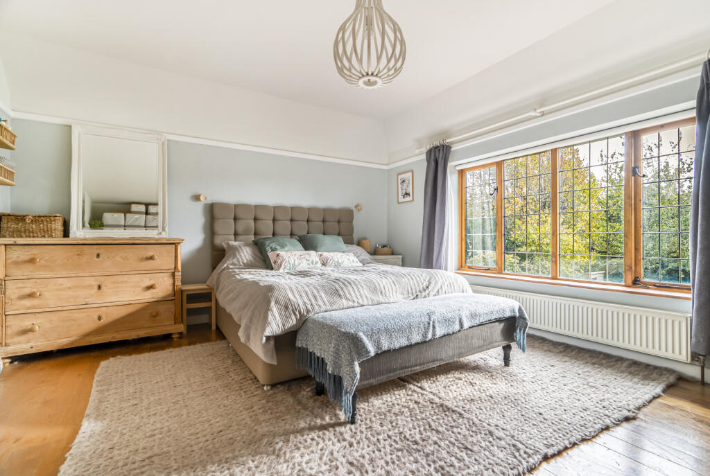 Additional image 15 of Bloomfield Road, Harpenden, Hertfordshire, AL5