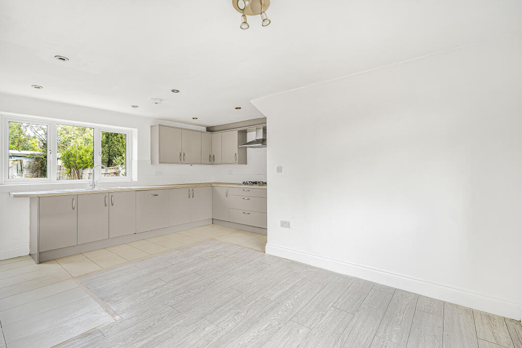 Additional image 3 of Heronswood Road, Welwyn Garden City, Hertfordshire, AL7