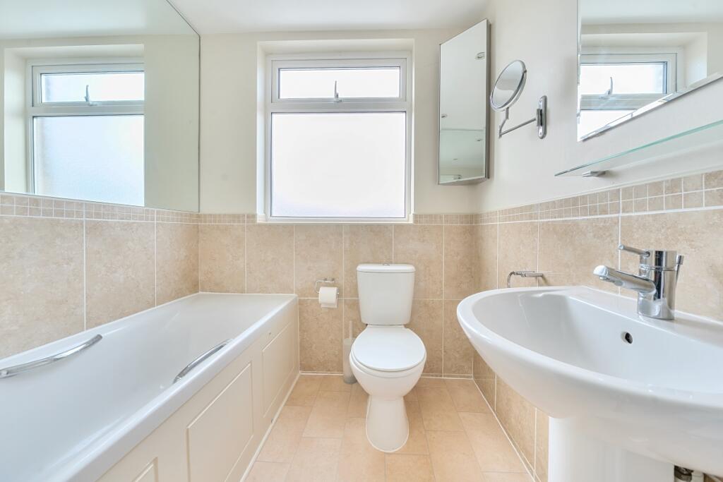 Additional image 15 of Church Green Row Church Green AL5