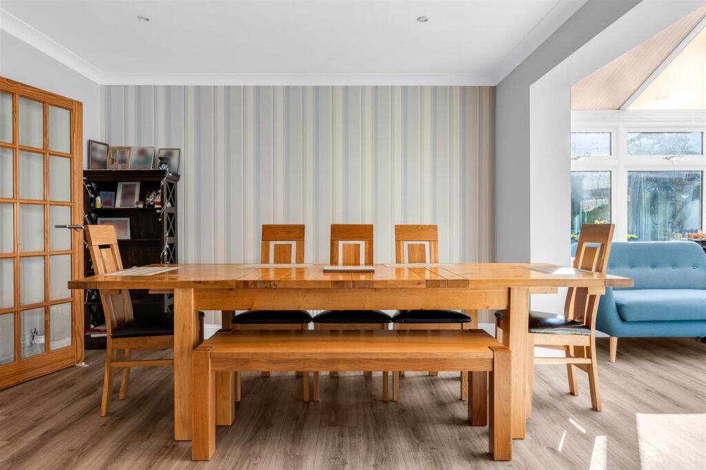 Additional image 12 of The Avenue, Welwyn