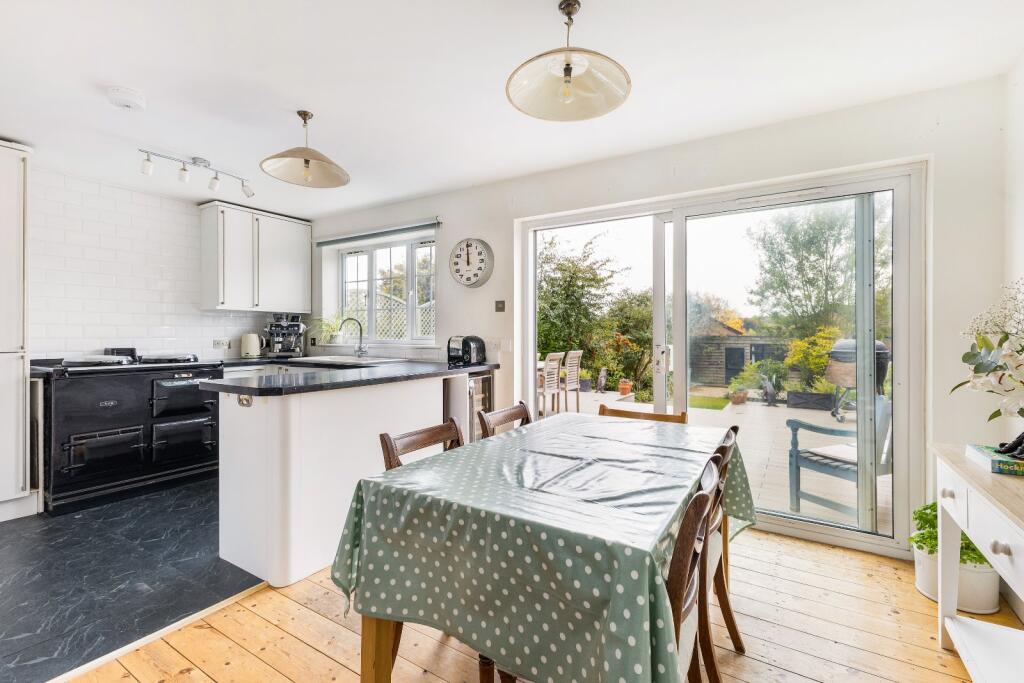 Additional image 5 of Barnfield Road, Harpenden, Hertfordshire