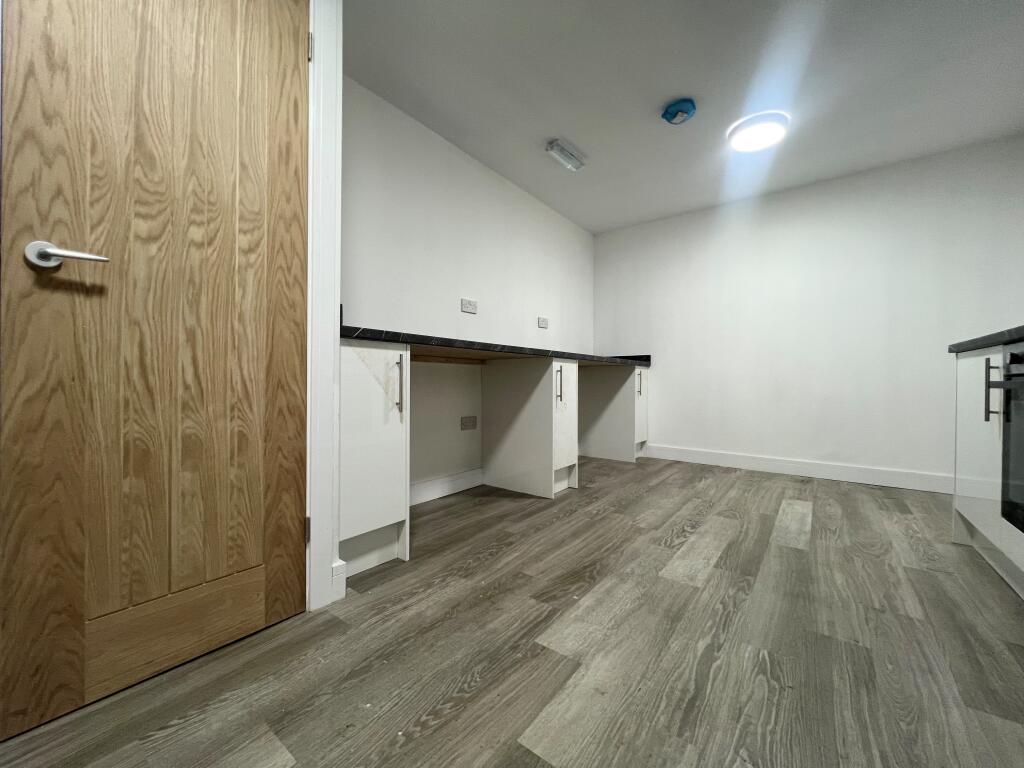 Additional image 7 of Longdon Close, Redditch