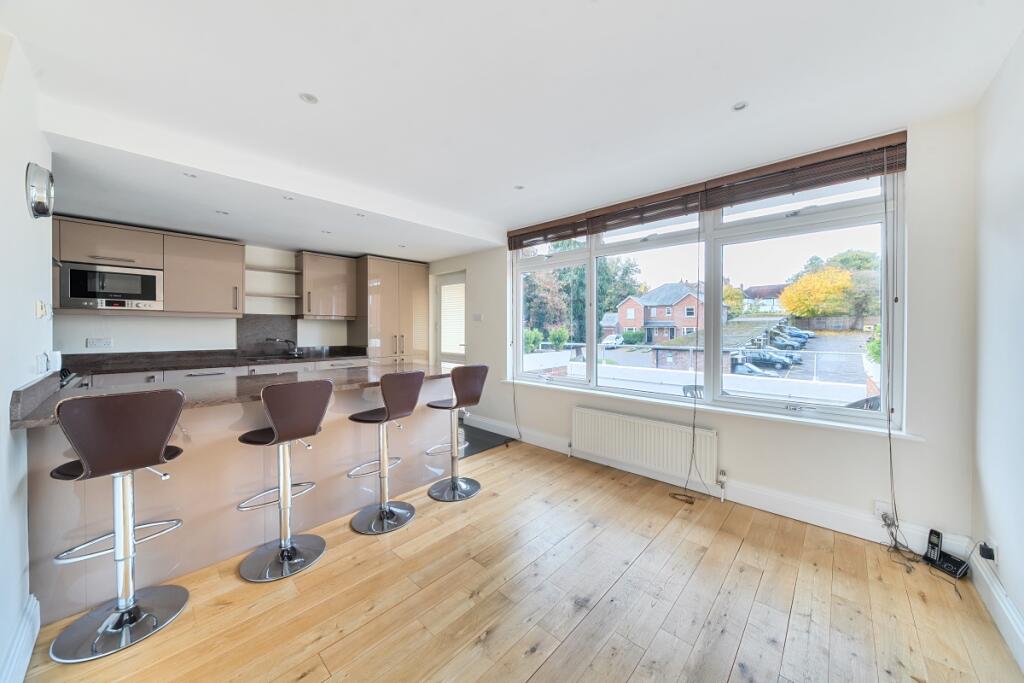 Additional image 10 of Church Green Row Church Green AL5