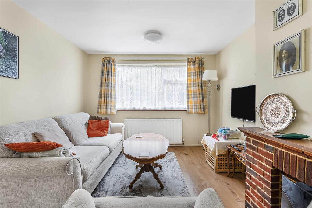 Additional image 7 of Becket Gardens, Welwyn