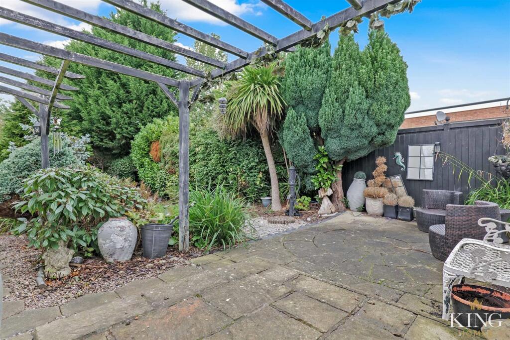 Additional image 15 of Mason Close, Redditch