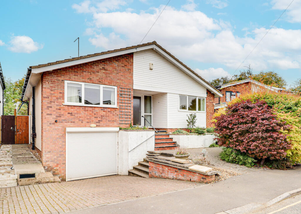 Property image for Pigeonwick, Harpenden, Hertfordshire, AL5
